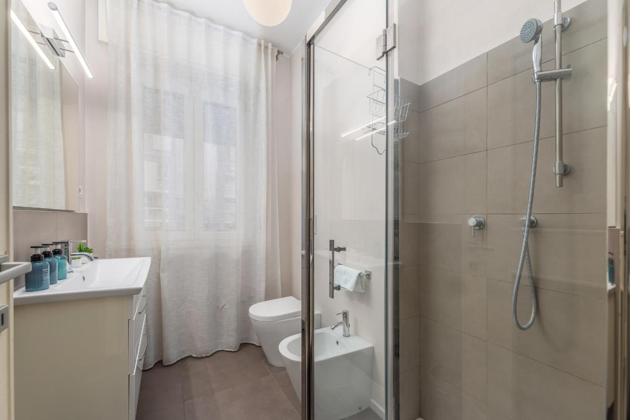 Niguarda-Zara Xxl Home,Two Balconies,Wifi,Family Milan Exterior photo